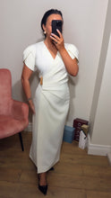 Load image into Gallery viewer, Buttermilk cream Midimax dress