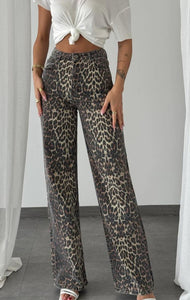 Leopard Jean