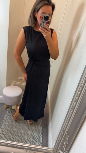 Black Stretchy Maxi Dress -