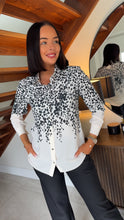 Load image into Gallery viewer, Mono Chrome Blouse