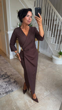 Load image into Gallery viewer, Brown Mid Sleeve Dress