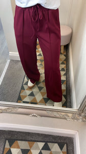 Pin Tuck Jogger Wine