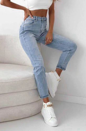 Light denim wash jean